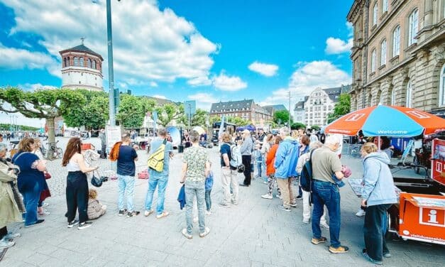 Rad-Aktionstag am Rathausufer: Düsseldorf startet in ein Wochenende im Zeichen des Fahrrads