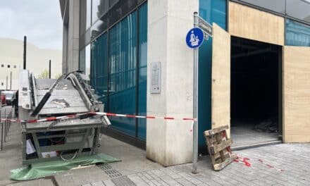 Neustart auf der Schadowstraße: Umbauarbeiten im ehemaligen Primark-Gebäude begonnen