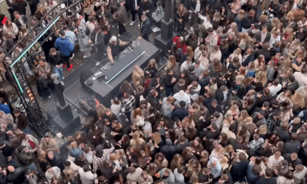 Fischmarkt Düsseldorf: Kritik überwiegt – Besucher vermissen das ursprüngliche Konzept