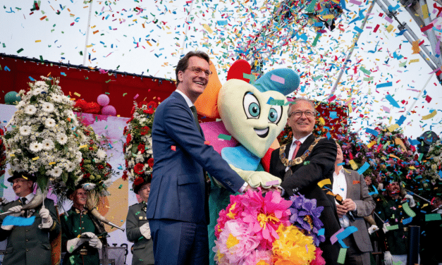 Vom Rennkurs zum Stadtpark: Gartenschau in Neuss gestartet