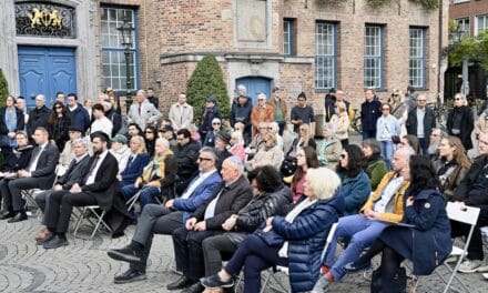 2.633 Namen gegen das Vergessen