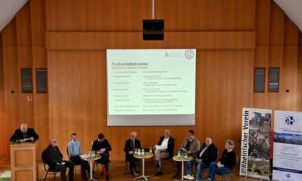 Diskussion über Denkmalschutz und Stadtentwicklung in Düsseldorf