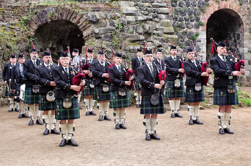 Rhine Area Pipes & Drums Rhine Area Pipes & Drums