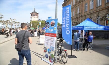 Großer Andrang beim Radaktionstag am Rheinufer