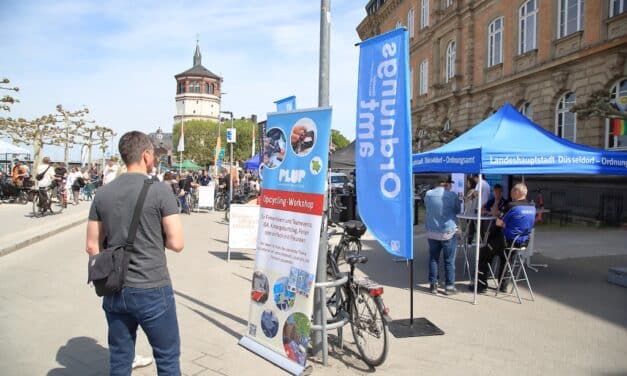 Großer Andrang beim Radaktionstag am Rheinufer