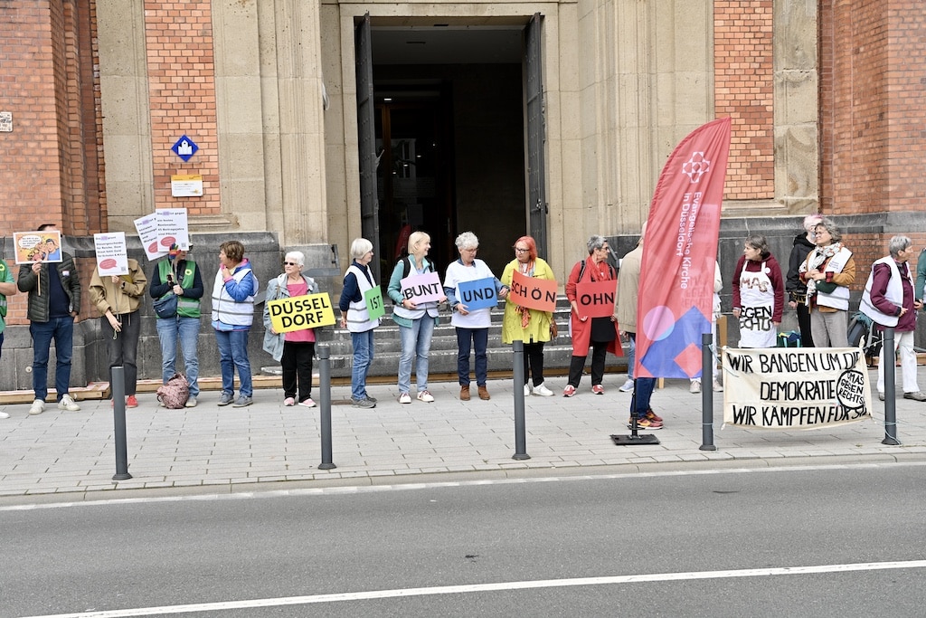 „Omas gegen Rechts" © Lokalbüro „Omas gegen Rechts" © Lokalbüro