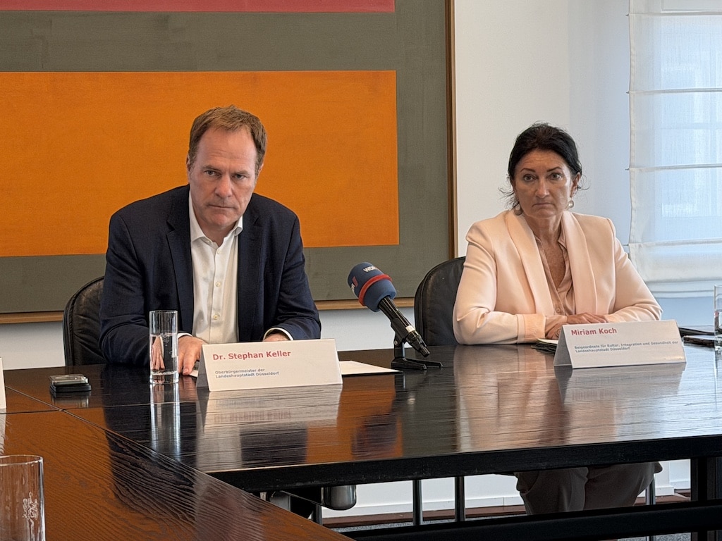 Oberbürgermeisgter Dr. Stephan Keller und Miriam Koch © Manfred Fammler