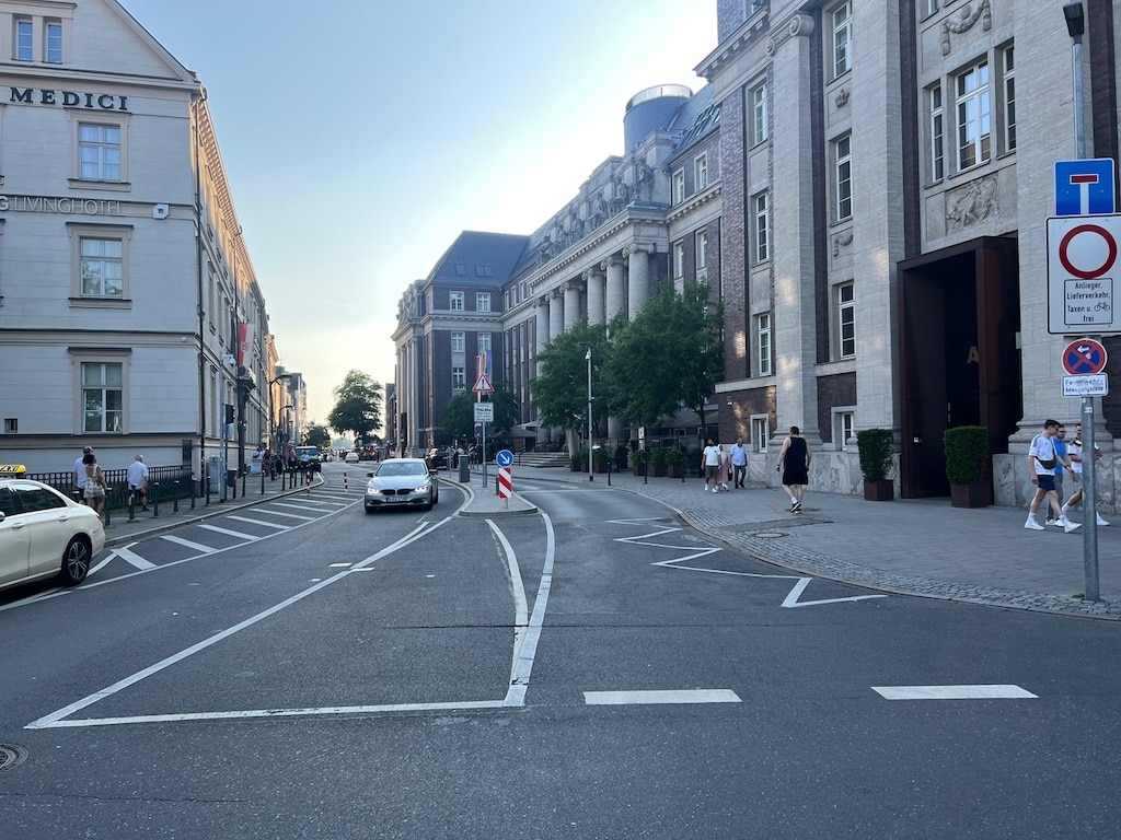 Am Samstag war kein Sicherheitsdienst vor Ort © Lokalbüro