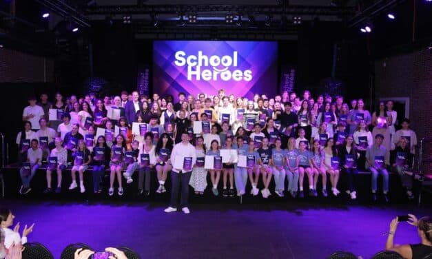 School Heroes 2026: Düsseldorf ehrt seine besten Schülerinnen und Schüler