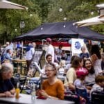 CHANCE Festival lockt trotz Regenschauern tausende Besucher in den Hofgarten
