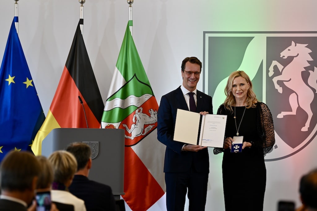 Ministerpräsident Wüst und Monika Ferres © Lokalbüro Ministerpräsident Wüst und Monika Ferres © Lokalbüro