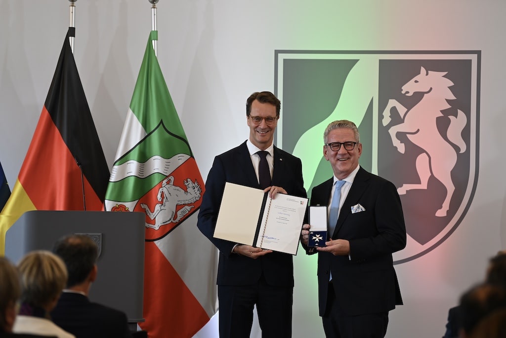 Ministerpräsident Wüst und Lothar Hörning © Lokalbüro Ministerpräsident Wüst und Lothar Hörning © Lokalbüro