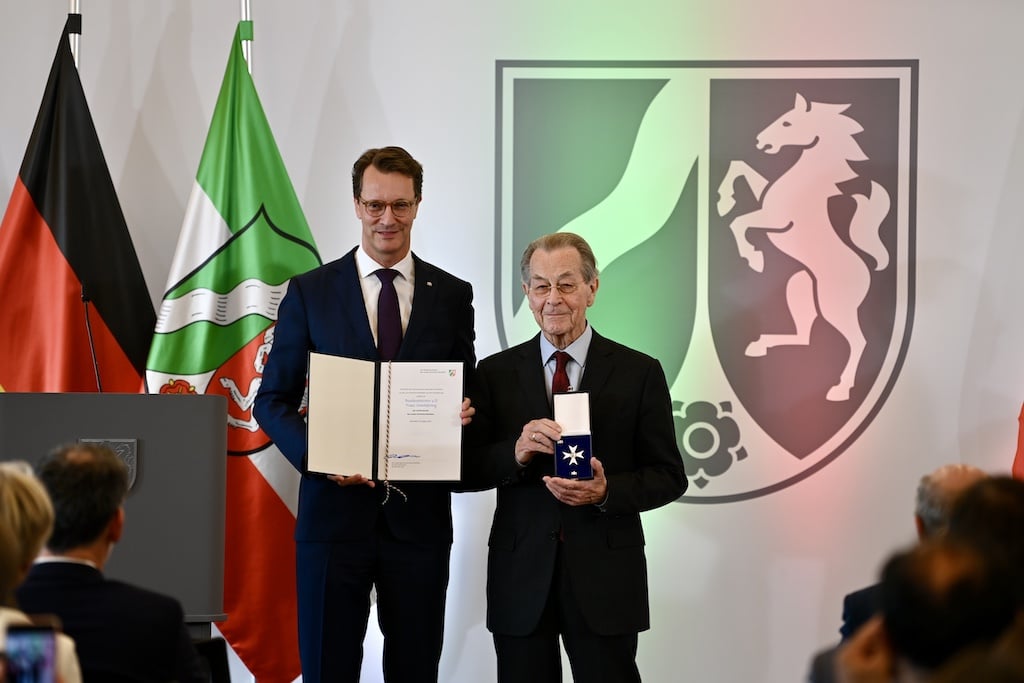 Ministerpräsident Wüst und Franz Müntefering © Lokalbüro Ministerpräsident Wüst und Franz Müntefering © Lokalbüro