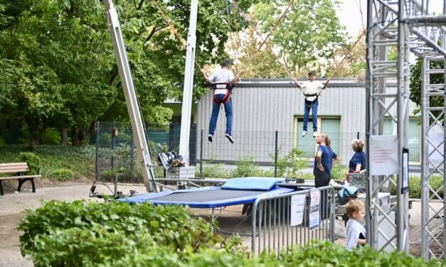 OB Dr. Stephan Keller besuchte das Olympic Adventure Camp am Inklusionstag