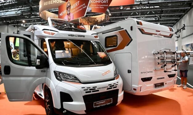 Der CARAVAN SALON Düsseldorf startet mit Rekordbesuch in die Messewoche