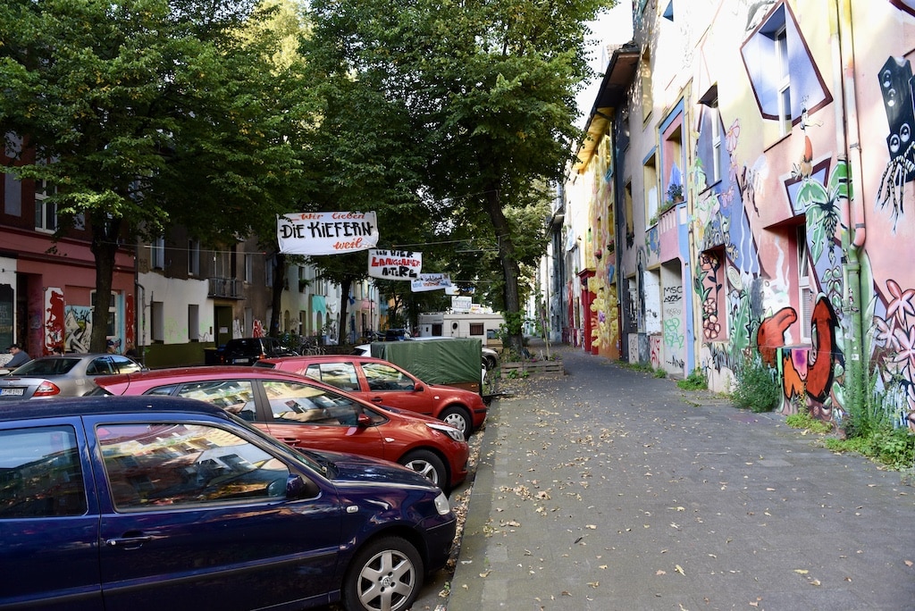Symbolbild Kiefernstraße © Lokalbüro