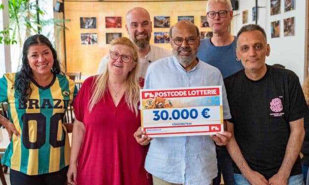 Postcode Lotterie unterstützt Düsseldorfer Restaurant grenzenlos mit 30.000 Euro