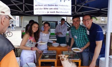 Altstadt-Armenküche feiert 34. Geburtstag mit großem Fest auf dem Burgplatz