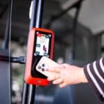 Ticket kaufen per Fingertipp: Rheinbahn rüstet Busse mit neuer Bezahltechnik aus