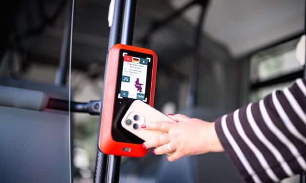 Ticket kaufen per Fingertipp: Rheinbahn rüstet Busse mit neuer Bezahltechnik aus