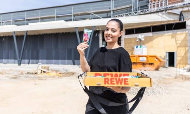Neuer REWE-Markt in Unterrath: Eis für Handwerker und Nachbarn