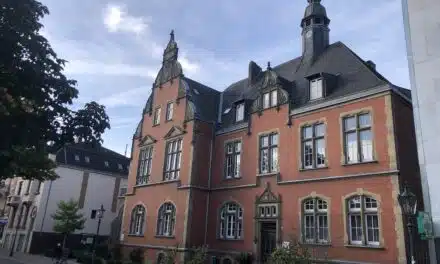 Rathaus Eller wird 125 Jahre alt: Düsseldorfs Denkmal des Monats erinnert an eigenständige Vergangenheit
