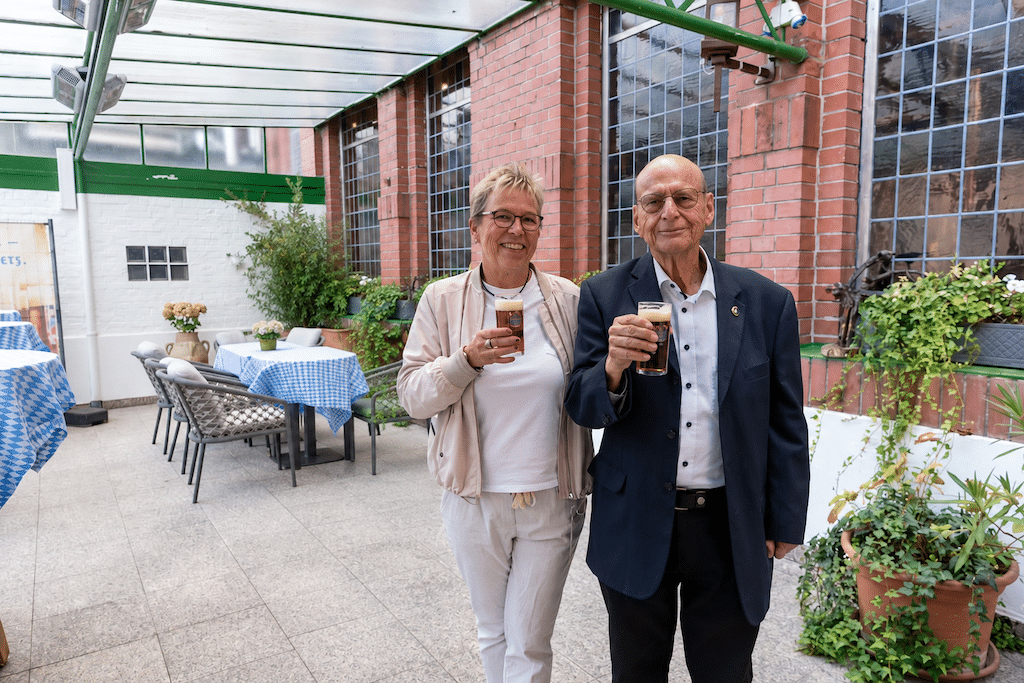 Andrea Volk und Jörg Jankowski unterstützen die KG Gerresheimer Bürgerwehr in der Session 2026/2027 © LB / Olaf Oidtmann