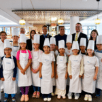 „Einmal Gastgeber sein“: Grundschulkinder proben im Hotel Kö59 für ihren großen Auftritt