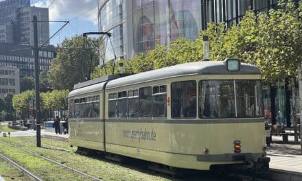 Backstreet Boys auf Schienen: Oldiebahn wird zur rollenden Fanparty