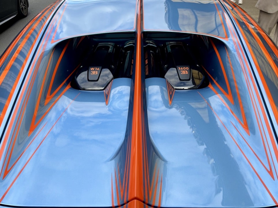 Bugatti Chiron Super Sport löst Carspotteralarm aus © Lokalbüro Bugatti Chiron Super Sport löst Carspotteralarm aus © Lokalbüro