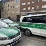 Razzia gegen mutmaßliche Schleuserbande: Zoll rückt auch in Düsseldorf an