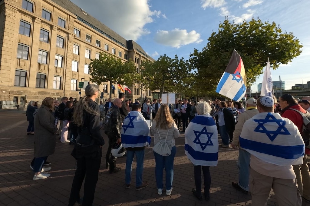 Mahnwache © Astrid Hirsch-von Borries