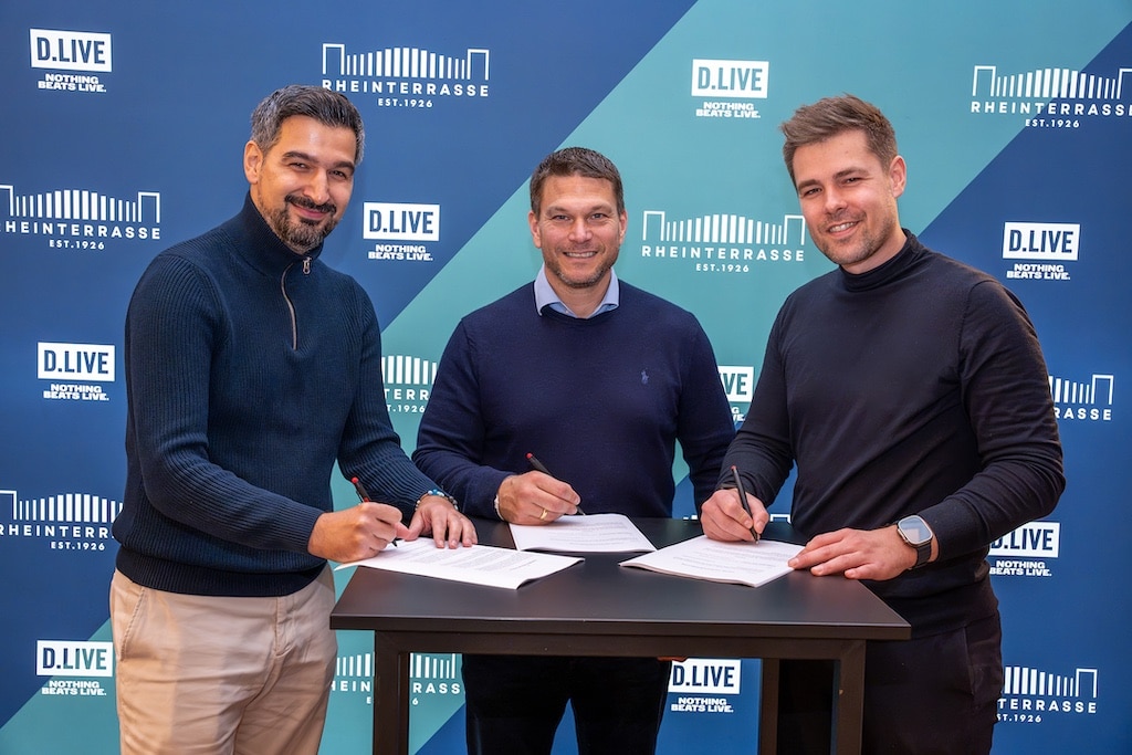 (v.l.n.r.): Dennis Minasso (Geschäftsführer Food Explorer), Christian Poschmann (General Manager der Rheinterrasse), Philip Glarmin (Geschäftsführer Food Explorer) © D.LIVE/Kai Kuczera
