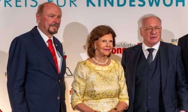 Königin Silvia in Düsseldorf geehrt: Die Jonges setzen ein Zeichen für das Kindeswohl