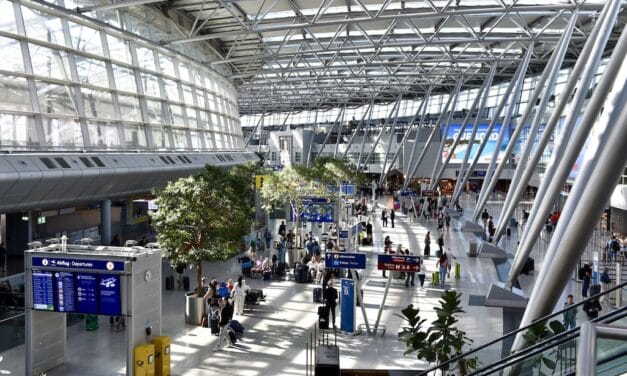 Herbstferien am Flughafen Düsseldorf: Mehr Reisende als im Sommer