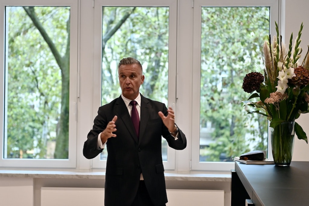Jean-Pierre Stillhart, Mitglied der Geschäftsleitung der Bank Vontobel AG, Zürich, Leiter Private Clients DACH © Lokalbüro Jean-Pierre Stillhart, Mitglied der Geschäftsleitung der Bank Vontobel AG, Zürich, Leiter Private Clients DACH © Lokalbüro