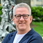 Karneval trifft Hospiz: Lothar Hörning wird Schirmherr