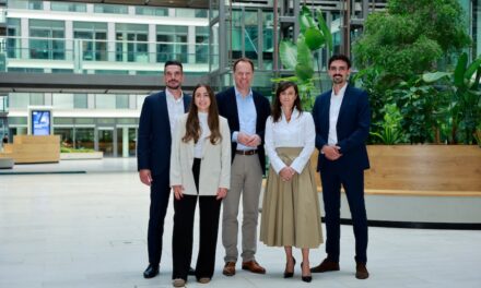 Fünf Unternehmen entscheiden sich für modernisierte Büroimmobilie in Düsseldorf – Oberbürgermeister Stephan Keller sieht darin ein Signal für den Wirtschaftsstandort